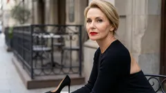 Mężczyźni to uwielbiają! 7 elementów, które sprawiają, że każda kobieta staje się magnesem